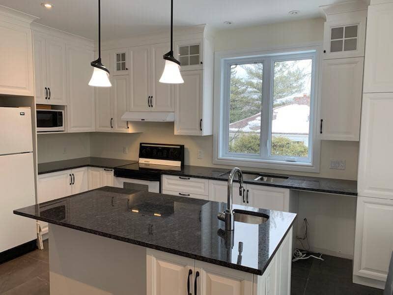 Why should you have your kitchen counter built by a professional?